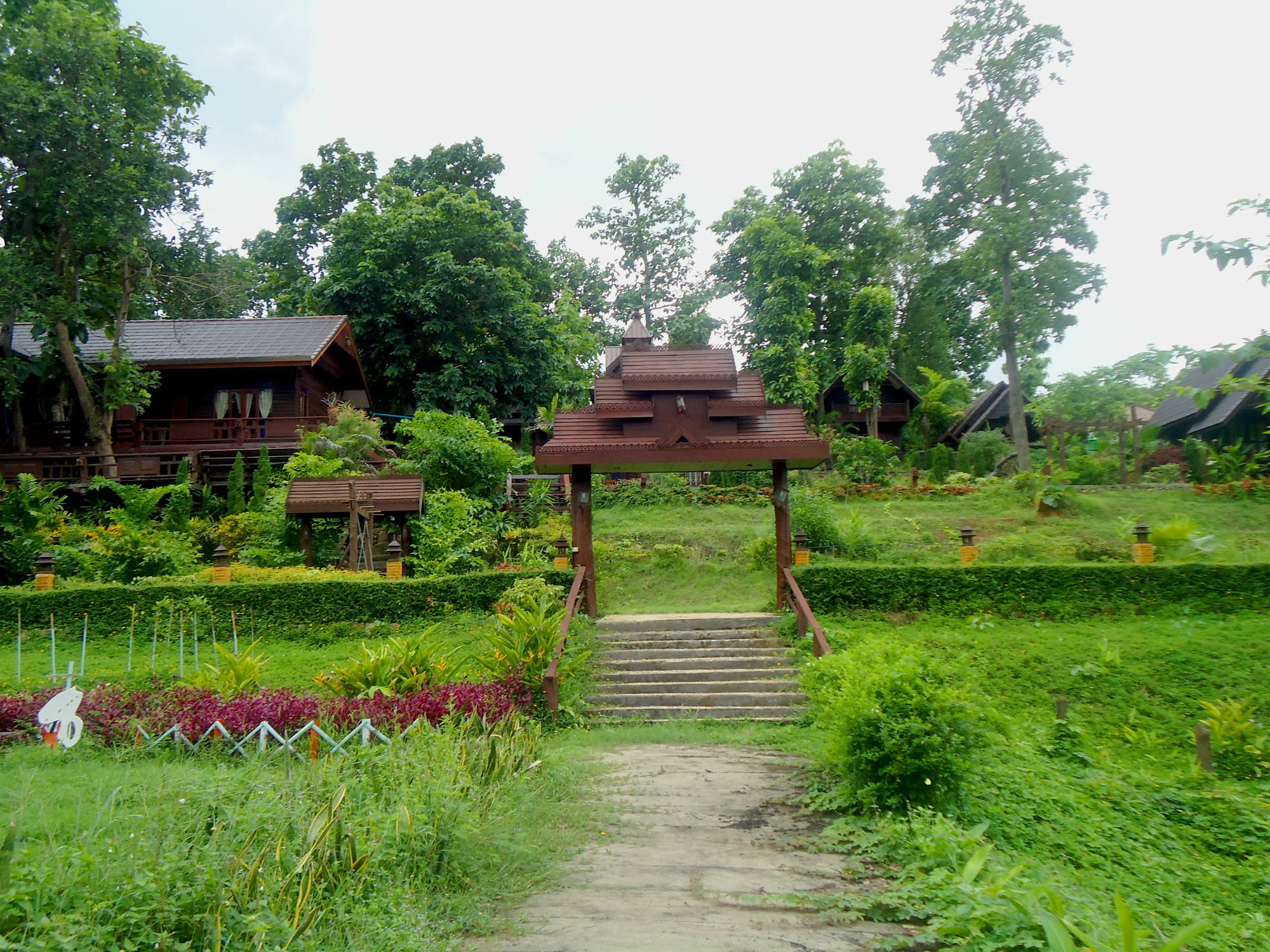 Mon Vieng Kham Resort Mae Hong Son Exterior photo